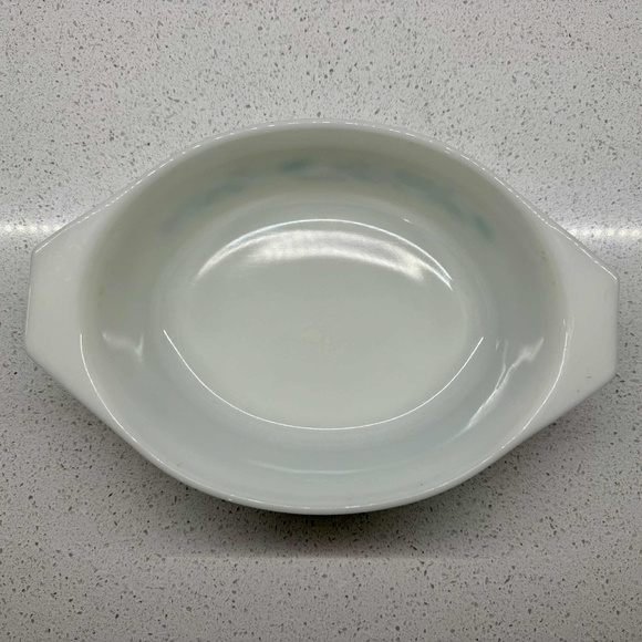 VINTAGE PYREX 043 BLUE MEADOW 1.5 QUART OVAL CASSEROLE BAKING DISH W/ GLASS LID - Picture 3 of 3